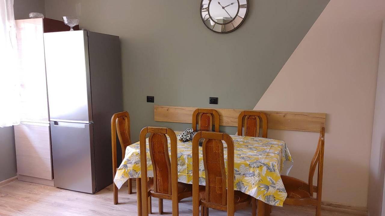 Apartament Na Rozanej I Ustka Buitenkant foto