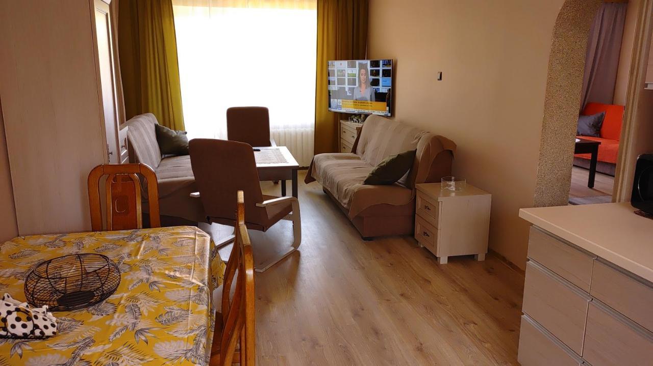Apartament Na Rozanej I Ustka Buitenkant foto